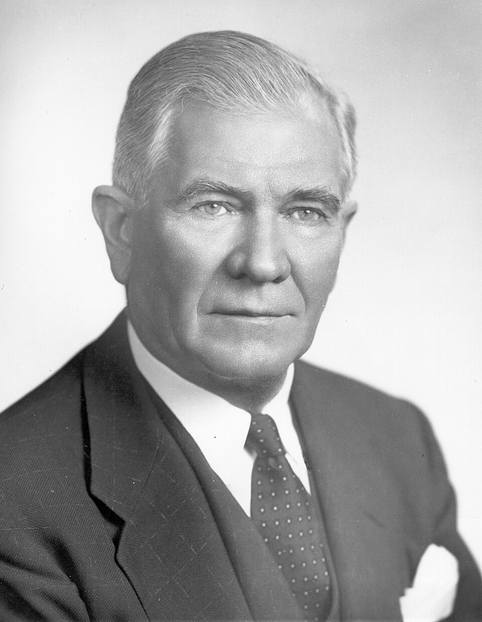 Robertson Willis L