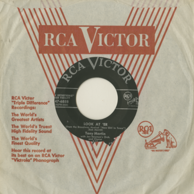 Look At 'Er / Mail Mail There Ain't No Mail