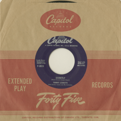 Secretly / Go Buy The Ring (1956)