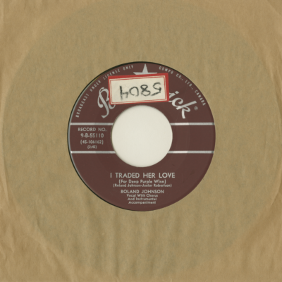 I Traded Her Love / I'll Be With You (1958)