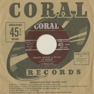 Dancing Around A Stack Of Barley / When Irish Eyes Are Smiling