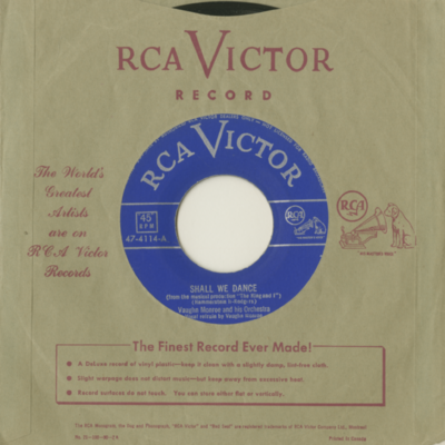 Shall We Dance / On Top Of Old Smokey (1951)