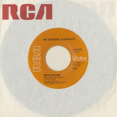 Moon Walkin / Crazy Stockings On The Moon