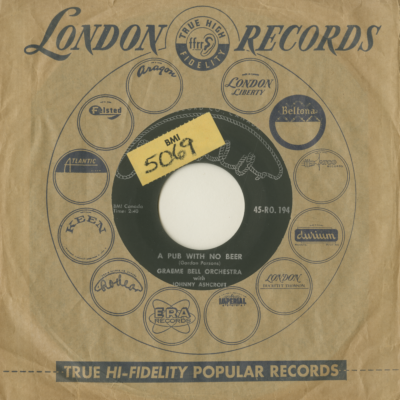 A Pub With No Beer / Bouquet For The Bride (1958)