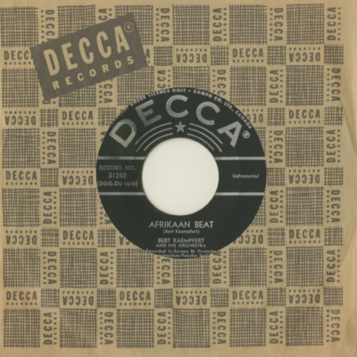 Afrikaan Beat / Echo In The Night