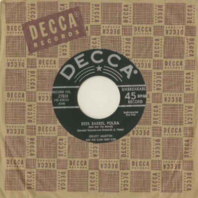 Beer Barrel Polka / Star Dust