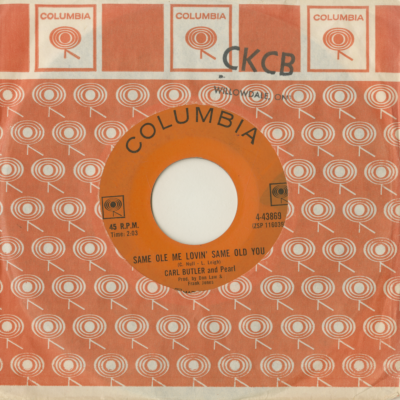 Dreaming Of A Little Cabin / Same Ole Me Lovin' Same Ole You