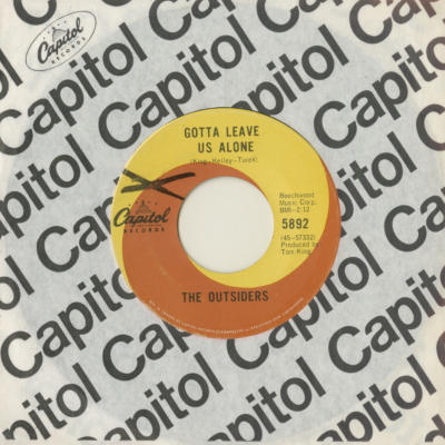 Gotta Leave Us Alone / I Just Can't See Anymore