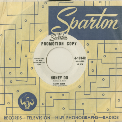 Honey Do / I Kiss My Pillow (1961)