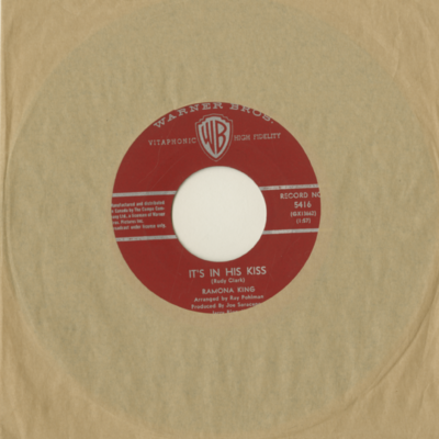 It's In His Kiss / It Couldn't Happen To A Nicer Guy (1964)