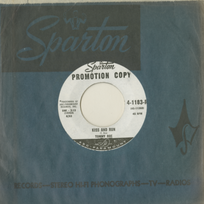 Kiss And Run / What Makes The Blues (1963)