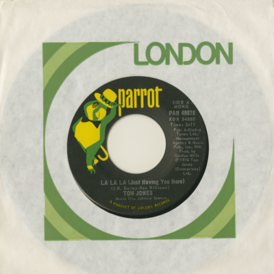 La La La Just Having You Here / Love Love Love