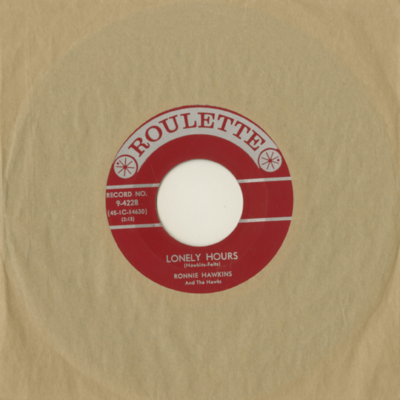 Lonely Hours / Clara