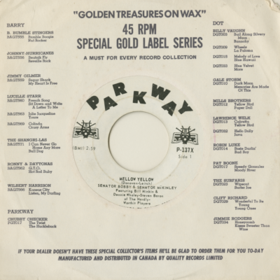 Mellow Yellow / White Christmas (1967)