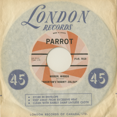 Mirror Mirror / She Don't Care (1966)