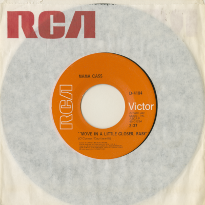 Move In A Little Closer Baby / All For Me (1969)