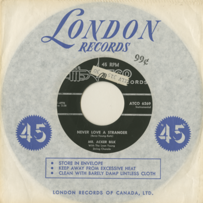 Never Love A Stranger / Moonlight Tango