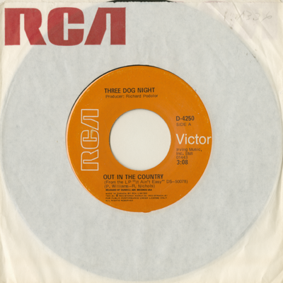 Out In The Country / Good Time Living (1970)