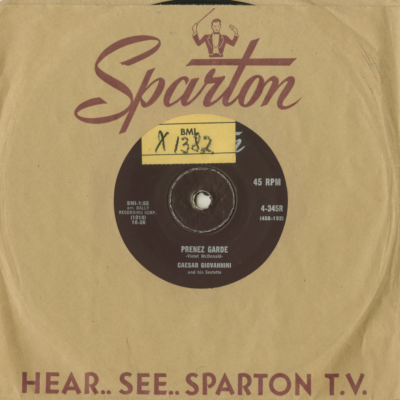 Prenez Garde / Petticoats Of Portugal (1956)