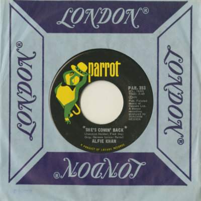 She's Comin' Back / Come On Babe (1970)