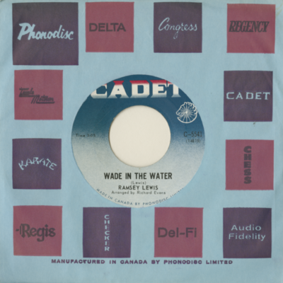 Wade In The Water / Ain't That Peculiar